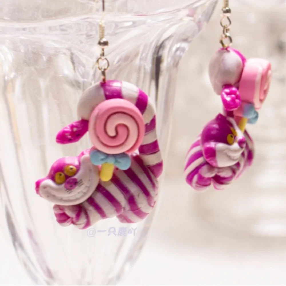 Disney Alice’s Adventure in Wonderland Pink Striped Lynx Cat Earrings - Picture 1 of 7